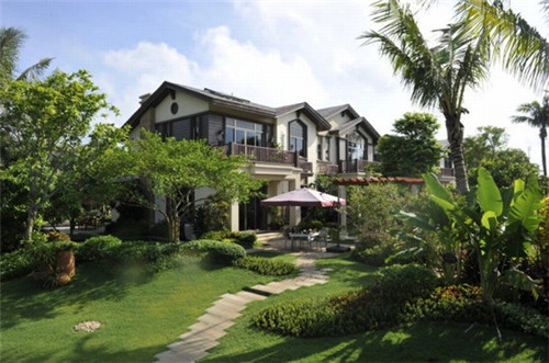 南阳的烧鸡哪家好吃（南阳的烧鸡哪家好吃一点）